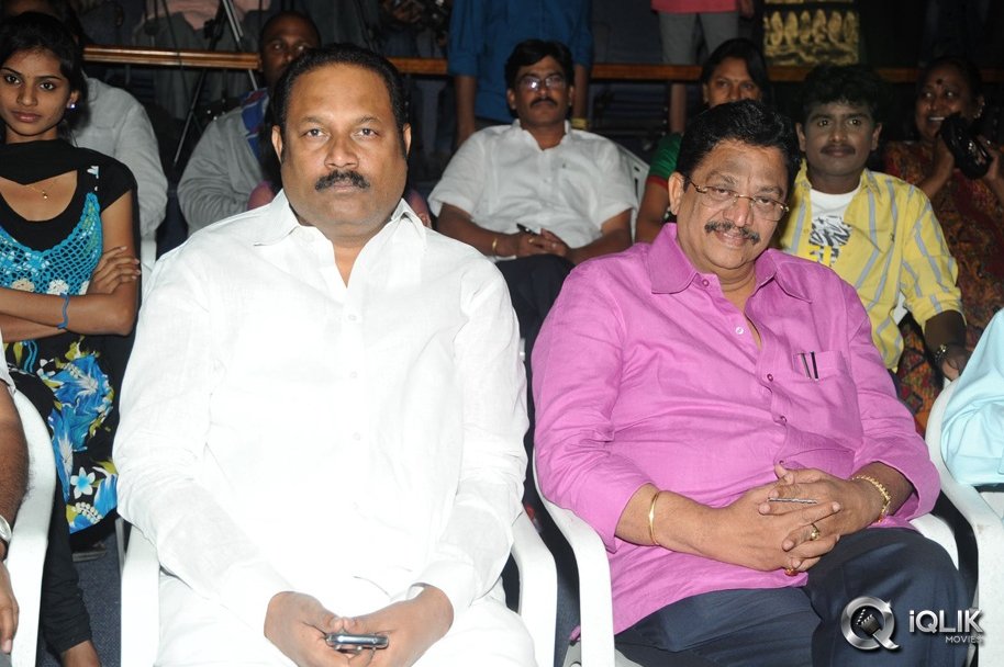 Hum-Tum-Movie-Audio-Release